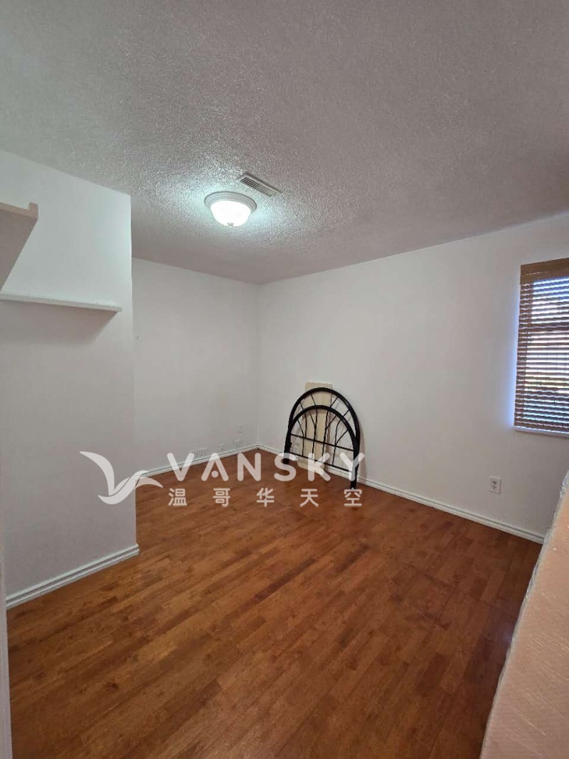 250210163719_Guest room 1.jpg